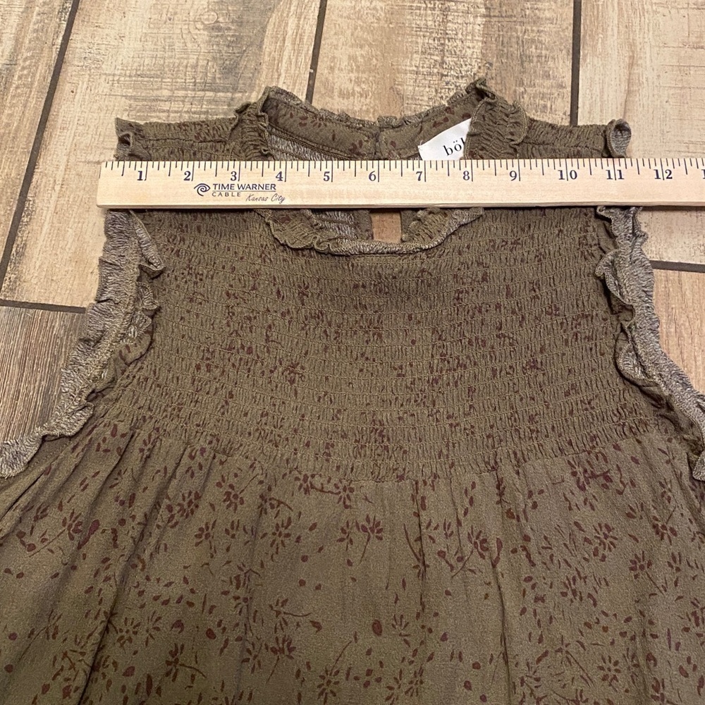 Bohme Sleeveless Olive Dress - Picture 6 of 11